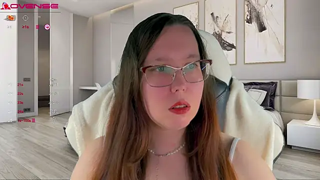 Snapshot of Victoria_Romans chatting on September 29, 6:02 pm Victoria Romans online show from September 29, 6:02 pm