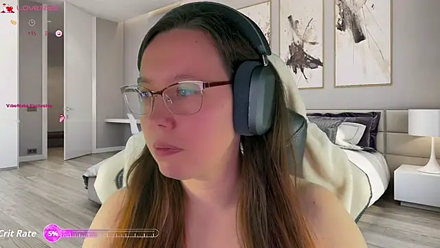 Victoria Romans online show from December 3, 4:02 am