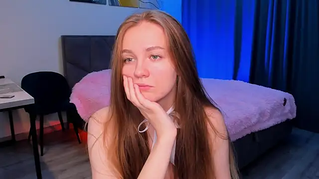 SweetMilkis online show from December 8, 8:41 am