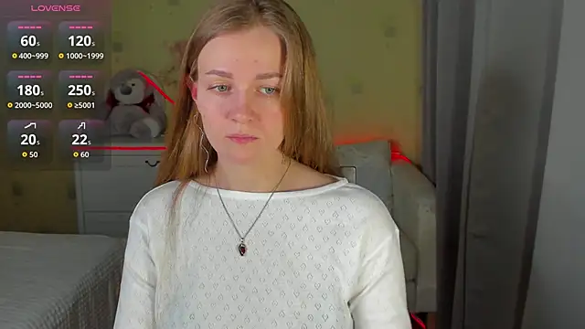 SweetMilkis online show from March 18, 9:56 am