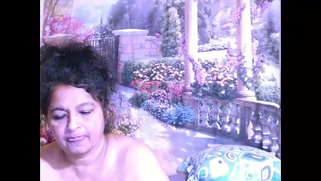 Snapshot of indianstar75 chatting on March 12, 11:43 am indianstar75 online show from March 12, 11:43 am