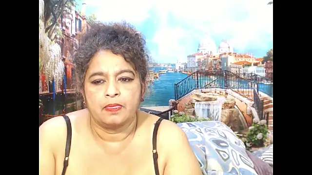 Snapshot of indianstar75 chatting on October 12, 6:09 pm indianstar75 online show from October 12, 6:09 pm