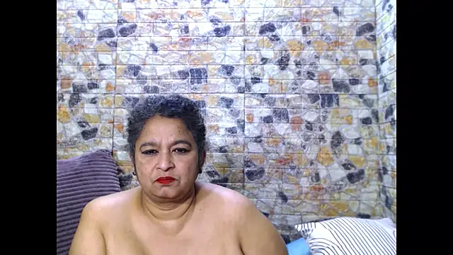 indianstar75 online show from December 4, 8:24 am