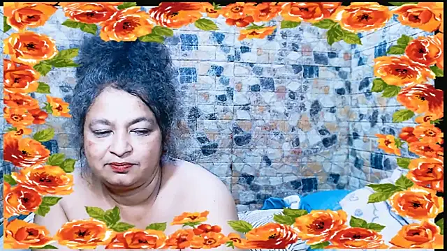 indianstar75 online show from November 12, 1:32 am