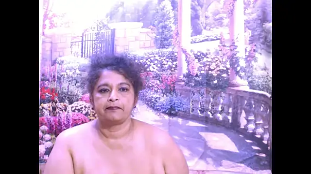 Snapshot of indianstar75 chatting on March 12, 9:45 pm indianstar75 online show from March 12, 9:45 pm