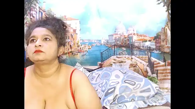 Snapshot of indianstar75 chatting on October 17, 5:55 am indianstar75 online show from October 17, 5:55 am