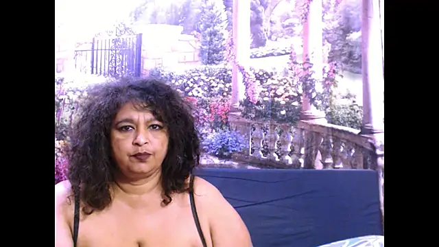 Snapshot of indianstar75 chatting on March 20, 12:43 pm indianstar75 online show from March 20, 12:43 pm