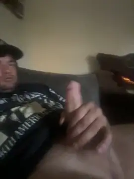 Snapshot of cumgitsumdic chatting on November 8, 10:24 pm cumgitsumdic online show from November 8, 10:24 pm