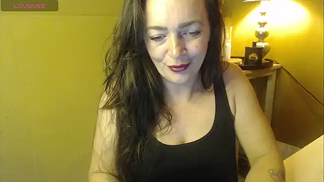 cloe85nl online show from March 12, 8:18 am