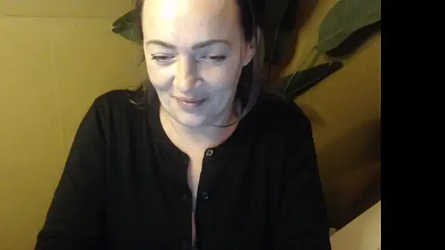 cloe85nl online show from November 18, 11:57 am