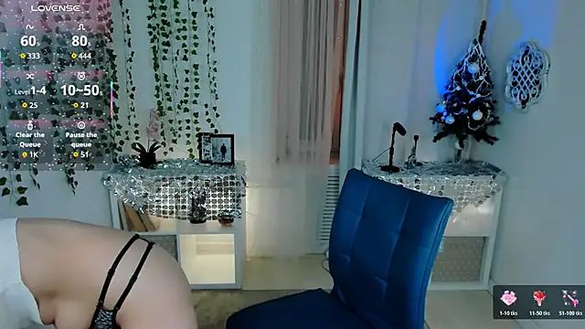 Snapshot of Alexa_Lexi_ chatting on January 7, 6:29 am Alexa Lexi online show from January 7, 6:29 am