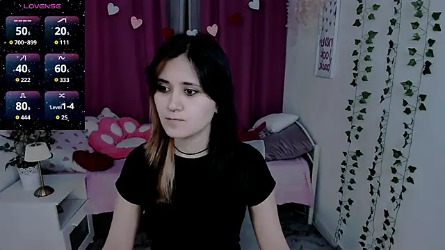 Alexa Lexi  online show from May 22, 10:46 am