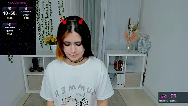 Alexa Lexi  online show from June 19, 11:05 am