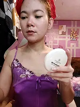 Snapshot of Sweety_Aria chatting on December 23, 4:12 am Sweety Aria online show from December 23, 4:12 am