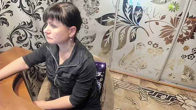 Snapshot of EVILENSA chatting on March 20, 5:04 pm EVILENSA online show from March 20, 5:04 pm