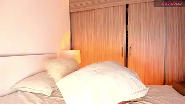 jessiigrey online show from January 31, 1:43 am
