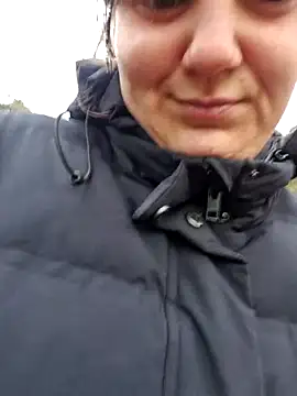 Cutegirlforyou online show from November 29, 10:37 am