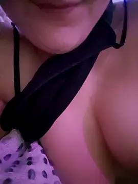 Cutegirlforyou online show from December 19, 8:22 pm