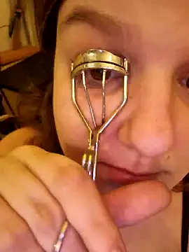 Cutegirlforyou online show from February 11, 7:44 am