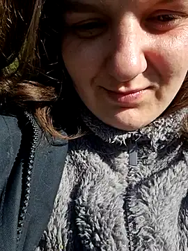 Cutegirlforyou online show from March 18, 7:01 am