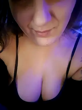 Cutegirlforyou online show from January 6, 12:42 pm