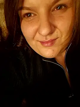 Cutegirlforyou online show from January 9, 11:17 am