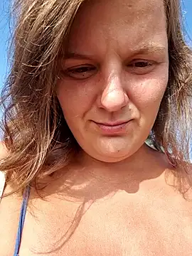 Cutegirlforyou online show from September 11, 7:41 am