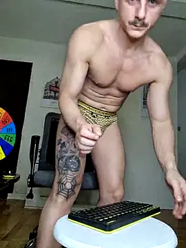 MasterLeo4you online show from June 10, 9:49 pm