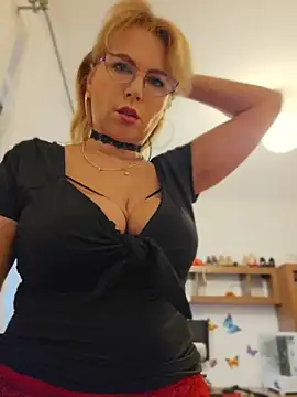 elacoquette online show from May 28, 2:52 am