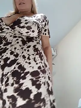 Liana MilfHot online show from May 14, 12:29 am