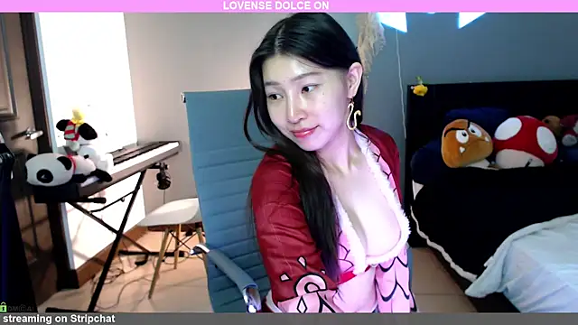 Snapshot of minarocket_ chatting on January 24, 4:49 pm minarocket  online show from January 24, 4:49 pm