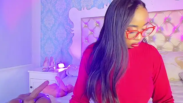 CaseyMoon online show from April 27, 12:47 pm