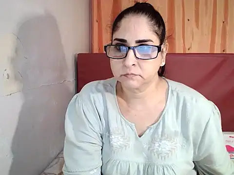 Snapshot of Indiankushy chatting on November 24, 4:29 pm Indiankushy online show from November 24, 4:29 pm