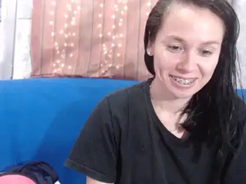 Venusluxodomme online show from March 26, 3:43 pm