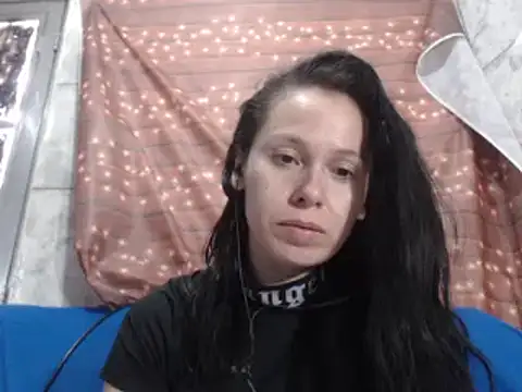 Venusluxodomme online show from October 3, 2:40 pm