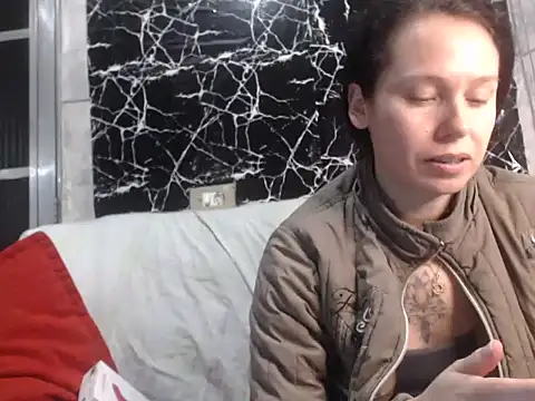 Venusluxodomme online show from May 28, 3:14 am
