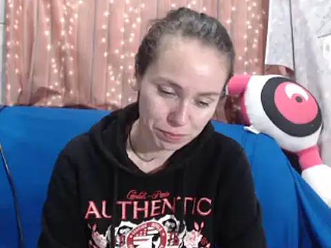 Venusluxodomme online show from March 13, 8:36 pm