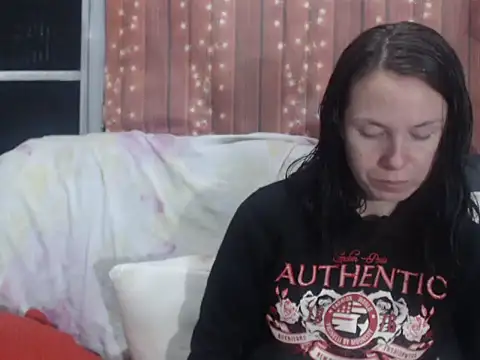 Venusluxodomme online show from December 19, 12:14 am