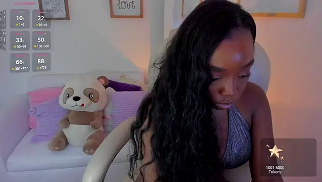 Snapshot of zobe_love chatting on October 27, 6:20 pm zobe love online show from October 27, 6:20 pm