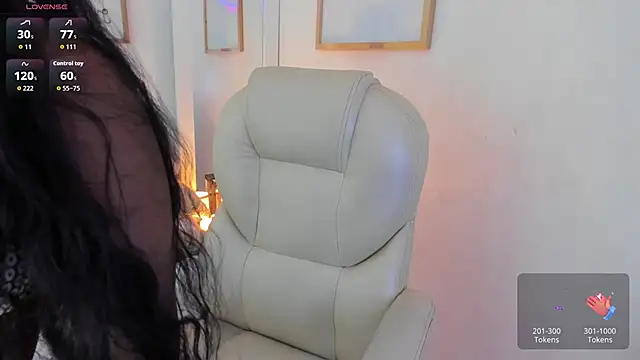 Snapshot of zobe_love chatting on May 30, 5:40 pm zobe love online show from May 30, 5:40 pm