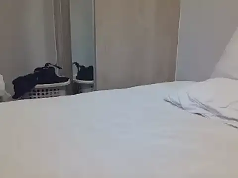 sara kimoo online show from March 5, 8:42 pm