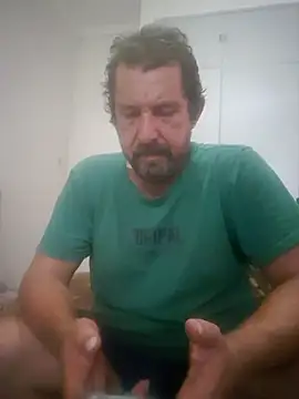 Snapshot of TryingWind chatting on March 2, 3:08 pm TryingWind online show from March 2, 3:08 pm