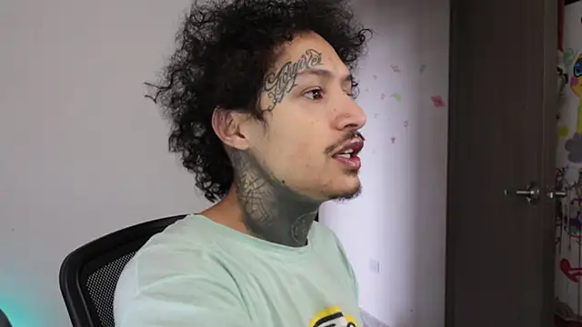 trieone online show from March 18, 2:19 pm