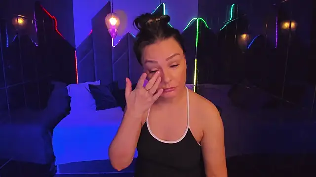 MilenaMellow online show from November 13, 8:35 pm