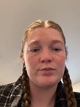 PussiesnCream  online show from November 11, 3:07 pm