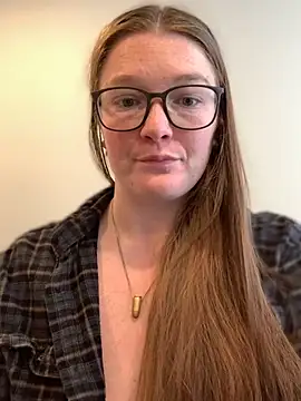 PussiesnCream  online show from April 14, 7:08 pm