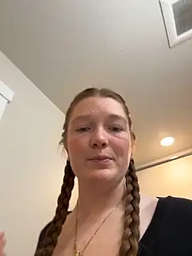 PussiesnCream  online show from December 2, 4:52 pm