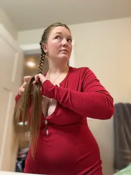 PussiesnCream  online show from January 6, 9:08 pm