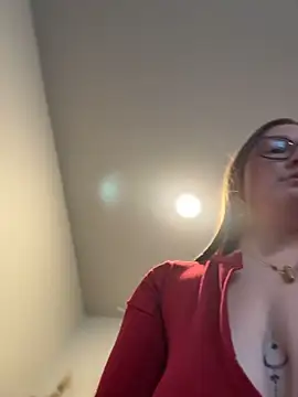 PussiesnCream  online show from December 15, 4:35 pm