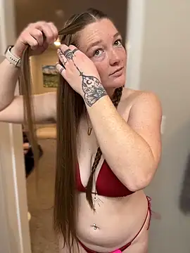 PussiesnCream  online show from January 19, 4:22 pm